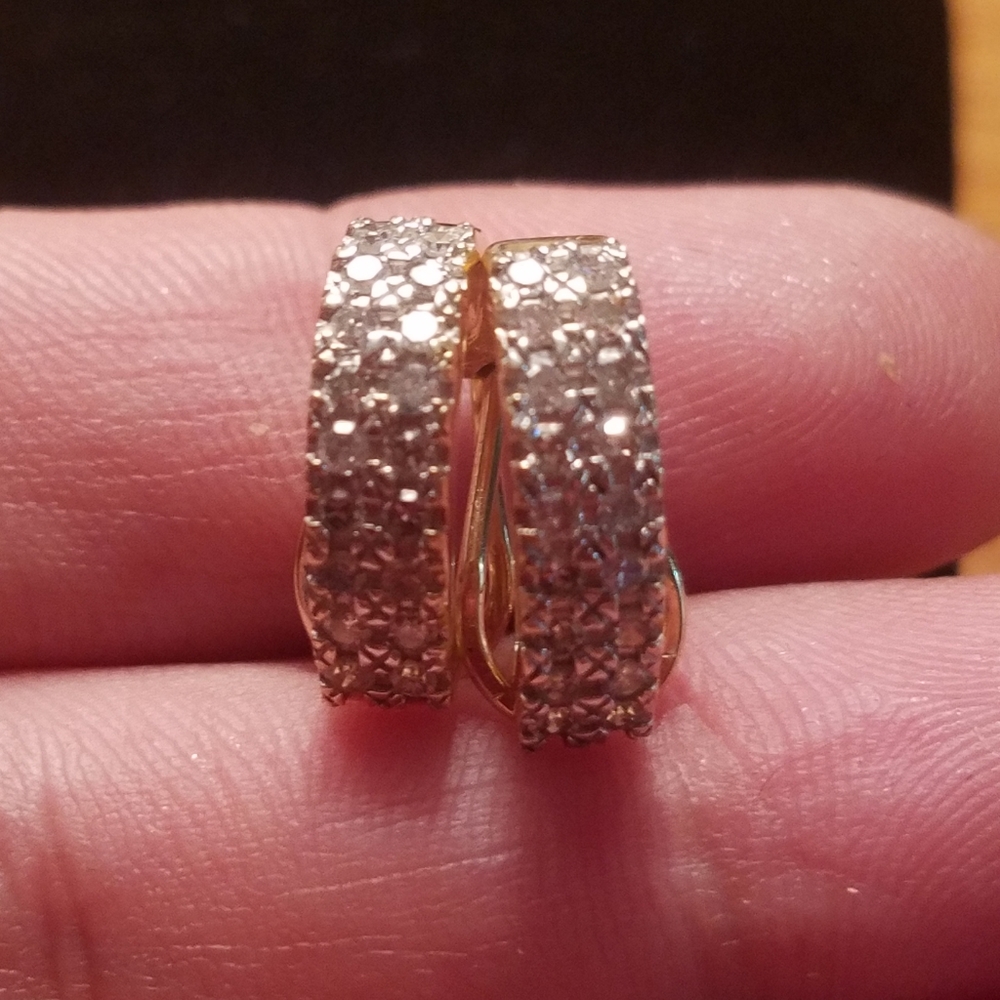14k Diamond earrings